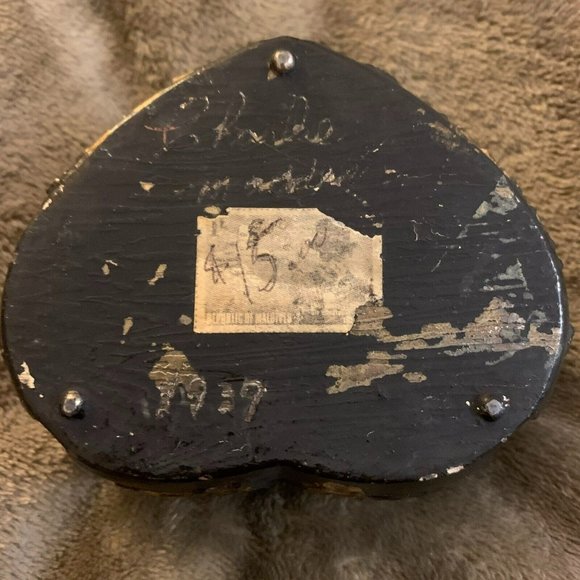 1939 Republic of Maldives Gold Tone Ornate Heart Shaped Vintage Trinket Box Rose - Picture 7 of 12